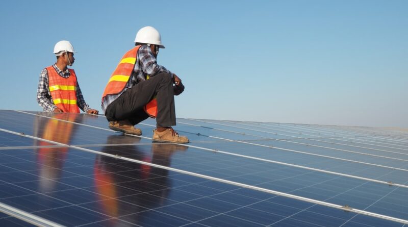 Les avantages de l’autoconsommation d’énergie grâce aux panneaux solaires pour les entreprise