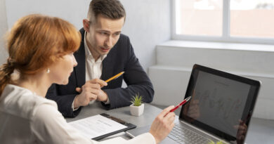 Pourquoi créer une SELARL holding médecin : avantages et démarches ?